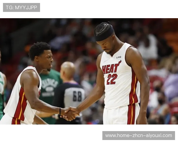 巴特勒制造对抗并打成2+1，热火掀起反扑